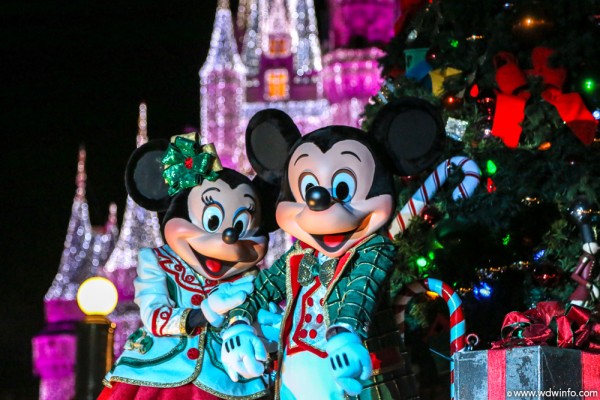 Festa de Natal da Disney: Mickey's Very Merry Christmas Party 2019 – Guia  Completo | Disney Guia